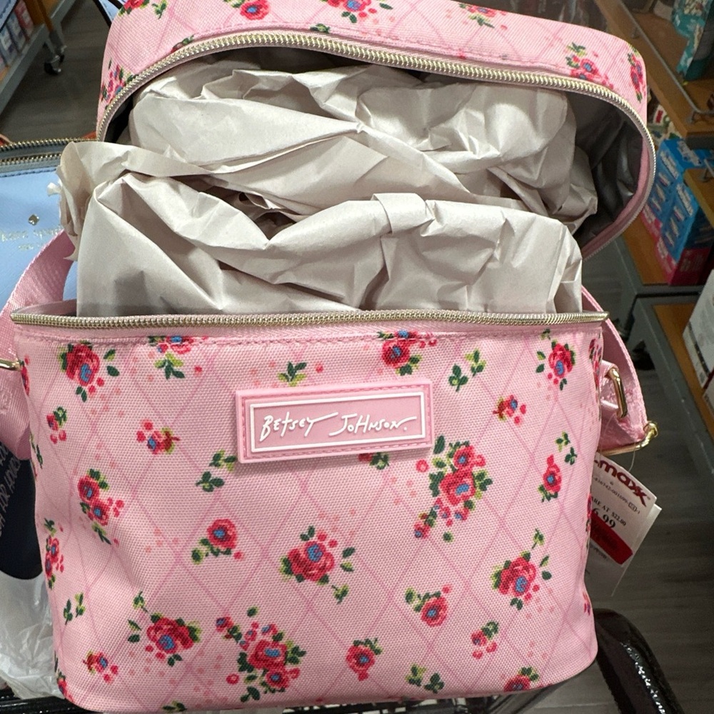 Betsey Johnson Pink and Red Floral Cosmetic Case or lunch bag - Picture 2 of 6